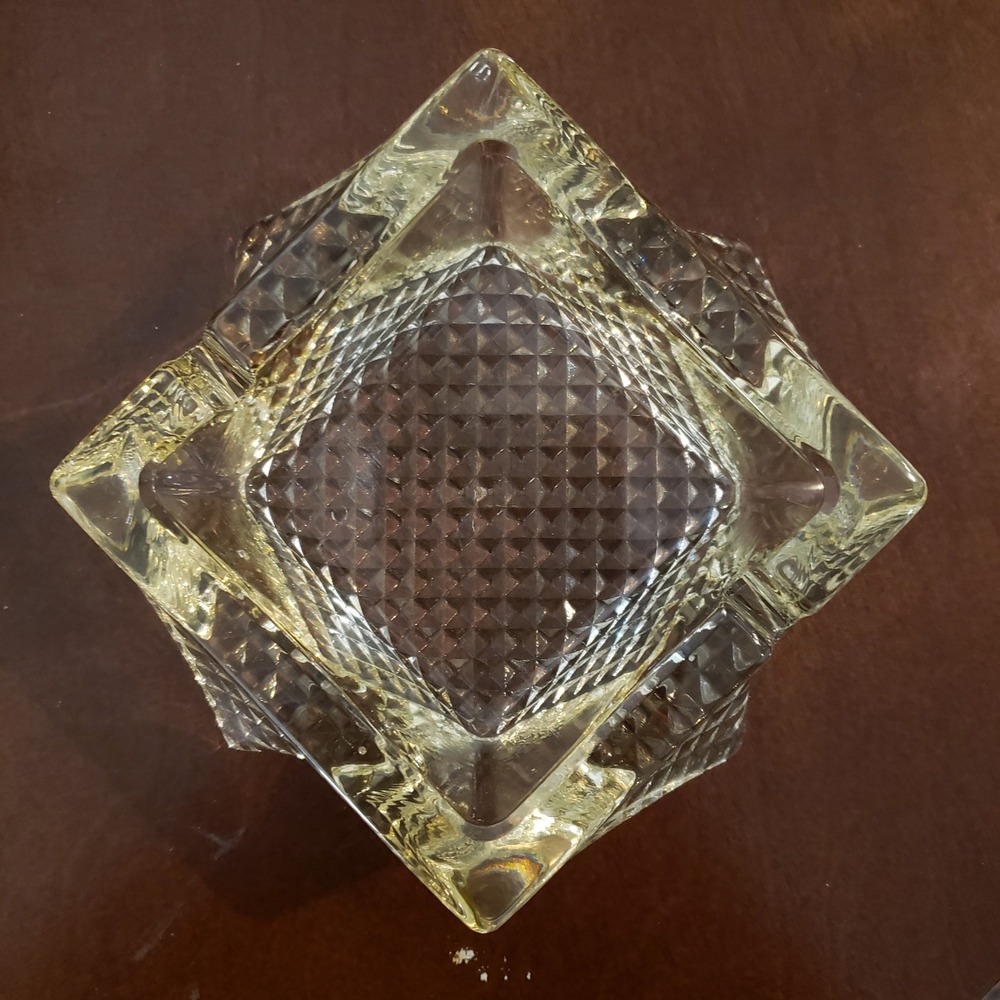 VTG Twisted Square Amber Yellow Glass Ashtray Heavy Waffle Base MCM L.E. Smith‎ - Picture 2 of 16